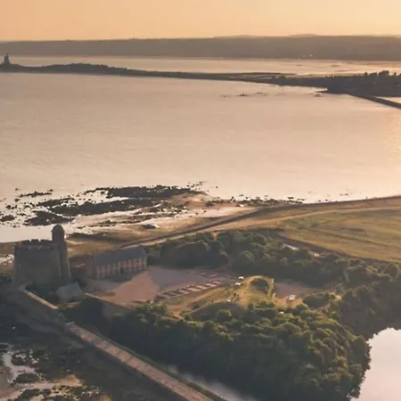 Maison Chaleureuse Parking Prive Proche De La Tatil Evi