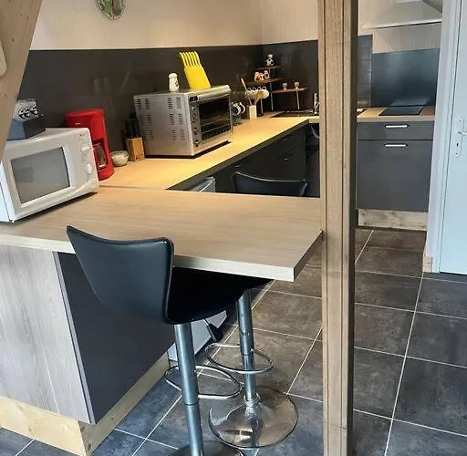 Maison Chaleureuse Parking Prive Proche De La Saint-Pierre-Église